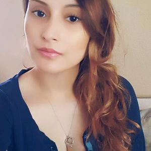 Meet your Posher, Lyza